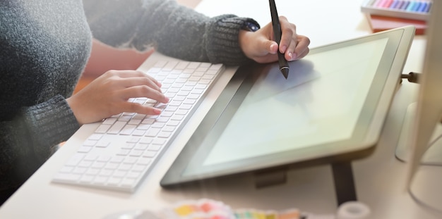 WebVisionのウェブデザインサービス